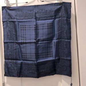 NWT Burberry Silk Pocket square/small square scarf 18”x 18” - Navy Blue